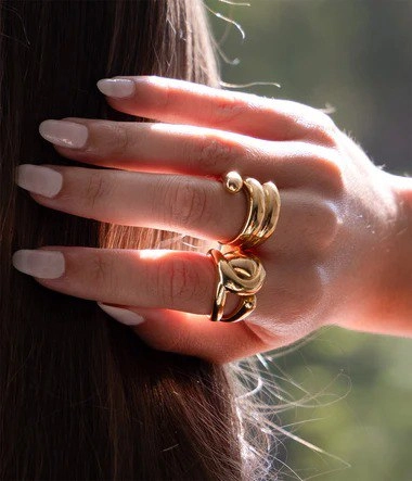 Zag Bijoux 24K Gold Plated Stainless Steel Surgical Ring/ SRT24152-01UNI-56