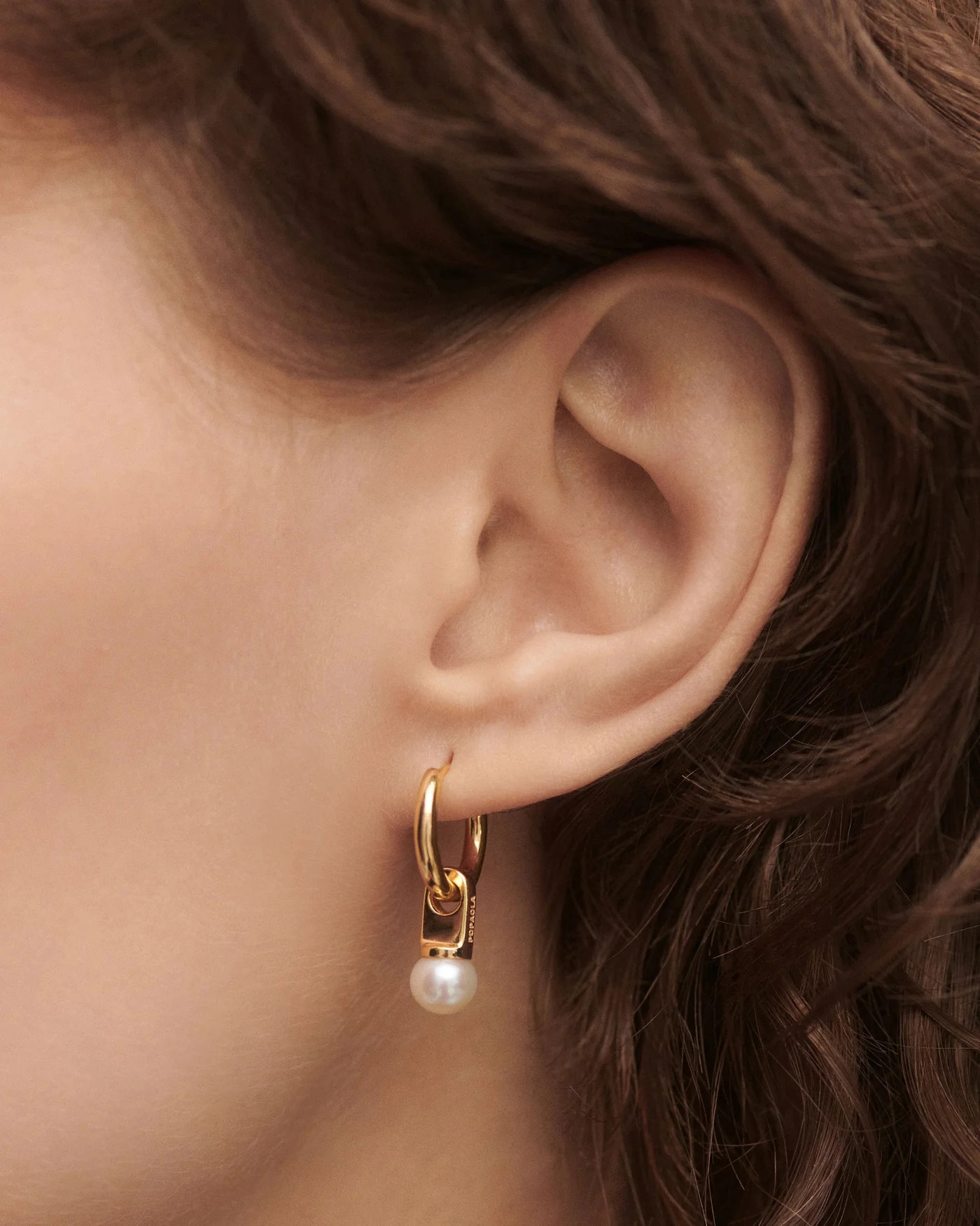 PDPAOLA 18K Gold Plated Silver Earring/ AR01-C25-U