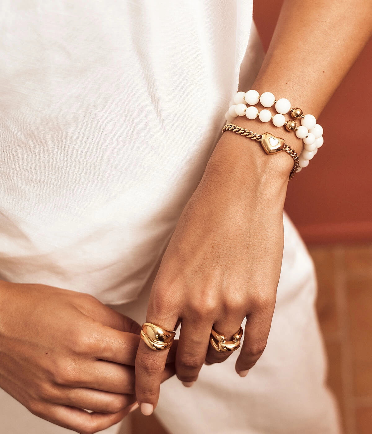 Zag Bijoux 24K Gold Plated Stainless Steel Surgical Bracelet/ SBS23022-01SEL