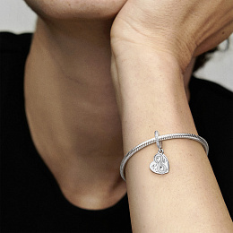 PANDORA Moments Серебряный Шарм/ 791948CZ