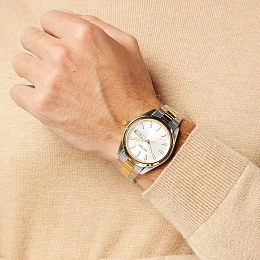 Seiko Мужские Кварцевые Часы/ SUR446P1