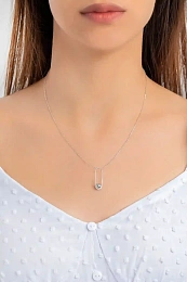 L'atelier Precieux Silver Earring and Necklace Set