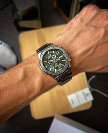 Casio Edifice Տղամարդու Ժամացույց/ EFV-640DC-3AVUDF