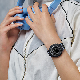 Casio G-Shock Ladies Wristwatch/ GMD-B300-1DR
