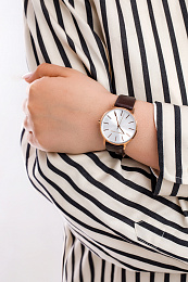 Armani Exchange  Ladies  Wristwatch/ AX5592