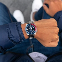 Seiko  Men's Automatic Wristwatch/ SRPD53K1