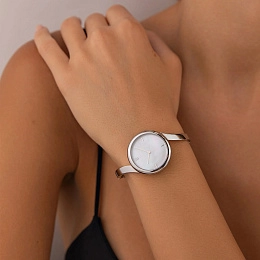 VANNA  Ladies  Wristwatch/ ClaSMOP