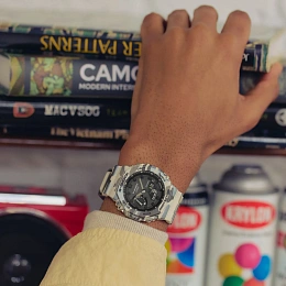 Casio G-Shock Տղամարդու Կվարցային ժամացույց/ GA-2100CM-5ADR